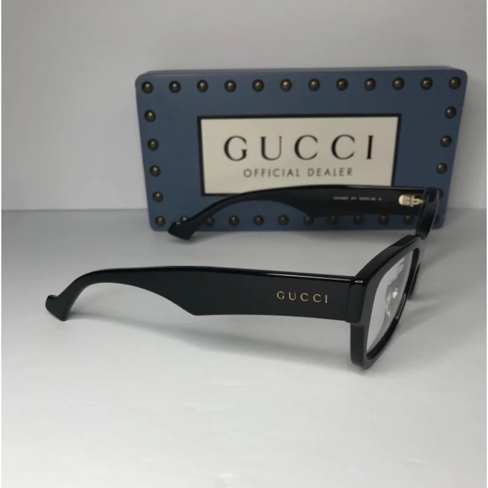 New Authentic GUCCI GG1428O 001 square Gucci optical comes shiny black frame.